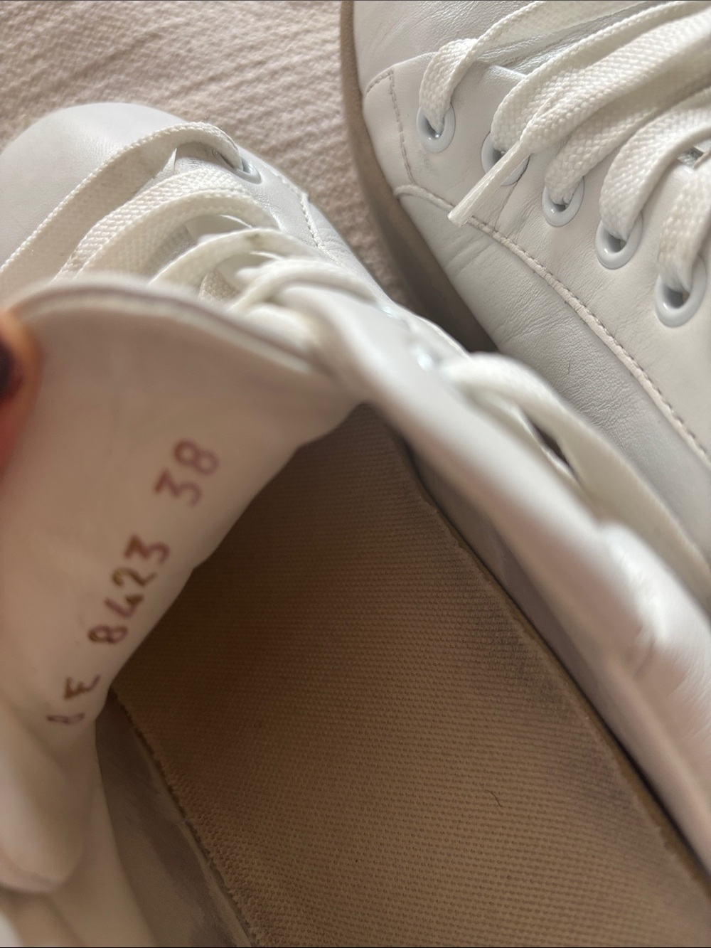 🧡Fendi White /Beige Leather Low-Top Sneaker with Tan Sole Accents - Picture 3 of 7